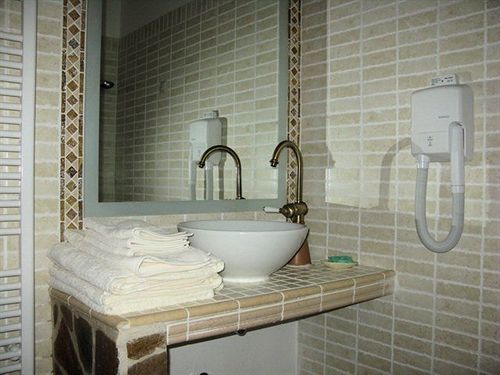 Ethaleia Hotel モウドロス エクステリア 写真